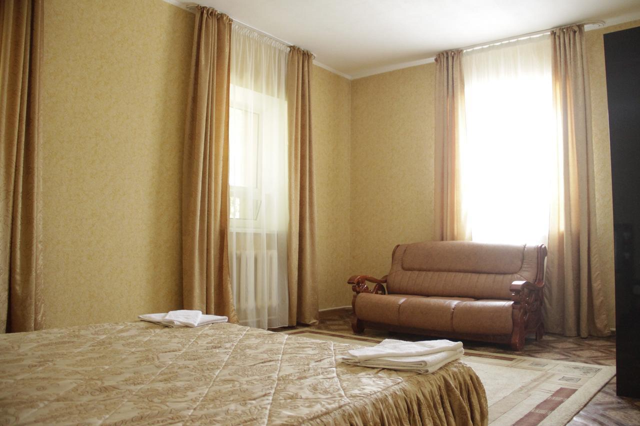 Inn Sofia Астана Экстерьер фото